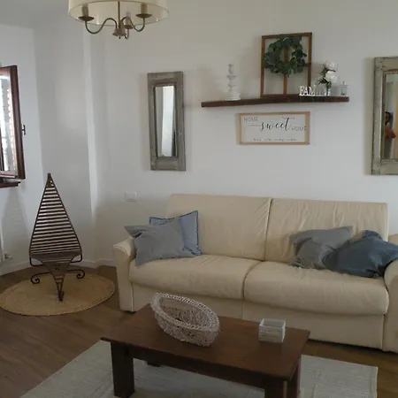 Il Nido Nel Borgo Valfabbrica